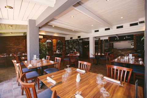 The Town House Motor Inn - Sundowner Goondiwindi - Brisbane 4u 5