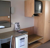 Riviera On Ruthven Motel - Tourism Brisbane