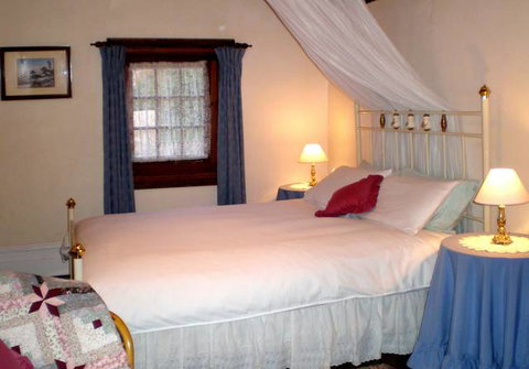Rock Of Ages Cottage B&B - Tourism Brisbane 3