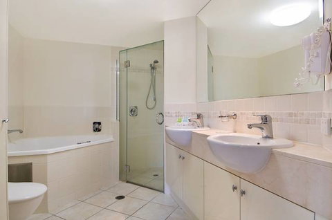 Shearwater Resort - Brisbane Tourism 4