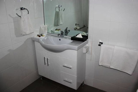Sunshine Motor Inn - Tourism Brisbane 10