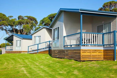 Surfbeach Holiday Park - Narooma - Brisbane 4u 0