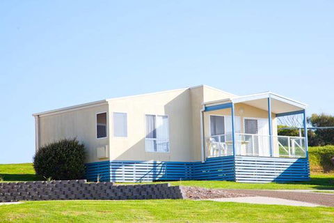 Surfbeach Holiday Park - Narooma - Brisbane 4u 2