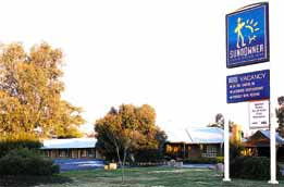 Swaggers Motor Inn & Restaurant - Brisbane Tourism 0
