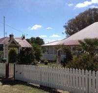 Tenterfield Luxury Historic c1895 Cottage - Tourism Brisbane