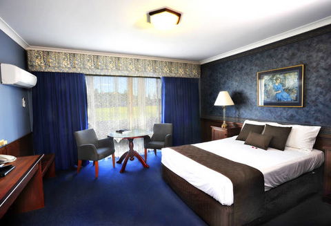 The Clifton Motel And Grittleton Lodge - Brisbane Tourism 3