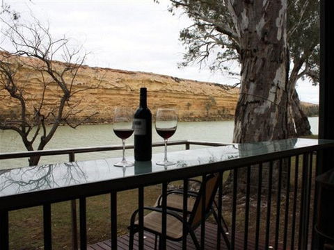 The Manor - Blanchetown - Tourism Brisbane 0