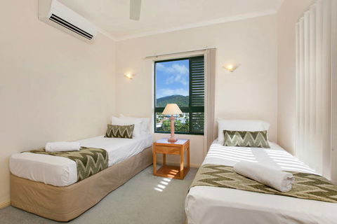 Tropic Towers Apartments - Brisbane 4u 9