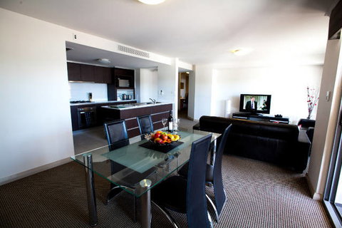 Verandah Apartments - Tourism Brisbane 0