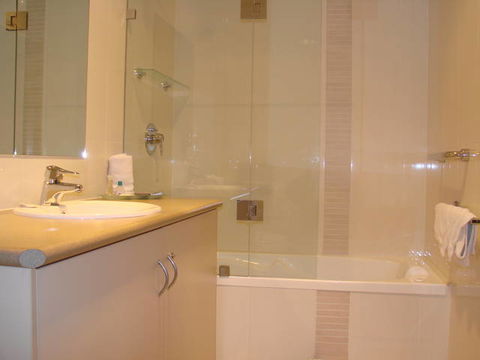 Vine Court Barossa - Tourism Brisbane 1