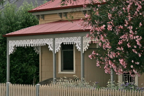 Williamstown Cottages & Apartments - Tourism Brisbane 1