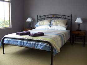 Jacaranda Heights Bed And Breakfast - Brisbane 4u 1