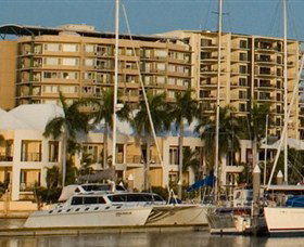 Cullen Bay Resorts - Tourism Brisbane 1