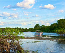 Wildman Wilderness Lodge - Tourism Brisbane 4