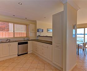 Luxury Waterfront House - Tourism Brisbane 1
