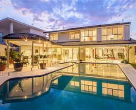 The Grand Broadbeach - Vogue Holiday Homes - Tourism Brisbane 0