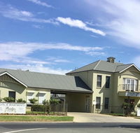 Bridges on Meninya Motel  Apartments - Tourism Brisbane
