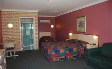 Aberdeen Motor Inn - Dubbo - Brisbane 4u 5