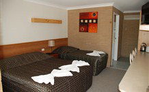 Alexander Motor Inn - Brisbane 4u 1