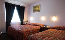Artesian Motor Inn And Restaurant - Brisbane 4u 0