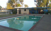Balranald Capri Motel - Balranald - Brisbane 4u 0