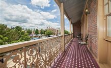 Cobb & Co Court Boutique Hotel - Tourism Brisbane 6