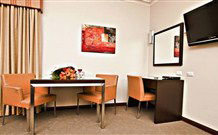 Governor Macquarie Motor Inn - Bathurst - Brisbane 4u 2