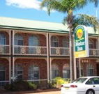 Hamiltons Henry Parkes Motor Inn - Tourism Brisbane