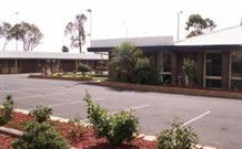 Parkview Motor Inn - Parkes - Tourism Brisbane 0