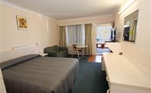 Sapphire City Motor Inn - Inverell - Brisbane Tourism 0