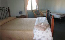 Settlers Arms Hotel - Dungog - Brisbane 4u 3