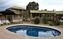 Statesman Motor Inn - Corowa - Brisbane 4u 0