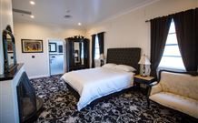 The Commercial Boutique Hotel - Tenterfield - Brisbane Tourism 2