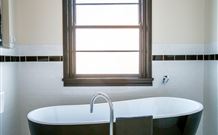 The Commercial Boutique Hotel - Tenterfield - Brisbane Tourism 5