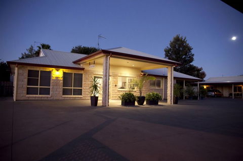 White Gums Motor Inn - Tourism Brisbane 6