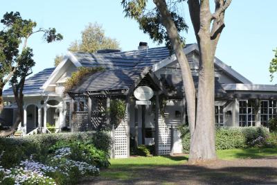 Holmwood Guest House - Tourism Brisbane 0