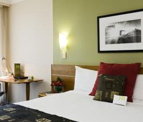 Mercure Sydney - Brisbane 4u 1