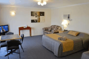 Arkana Motor Inn And Terrace Apartments - Brisbane 4u 3