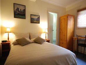 Ashfield Manor - Brisbane 4u 0