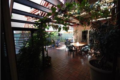 Ashfield Manor - Brisbane 4u 4