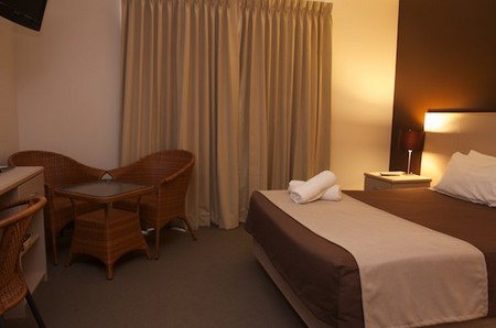 Warners At The Bay - Tourism Brisbane 2