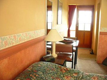 Milton Village Motel - Brisbane 4u 1