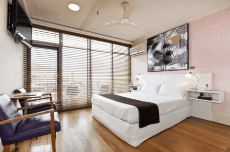 Tolarno Hotel - Brisbane 4u 4