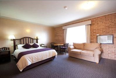 Blue Gum Motor Inn - Tourism Brisbane 3