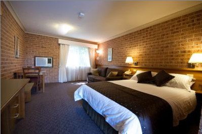 Blue Gum Motor Inn - Tourism Brisbane 4