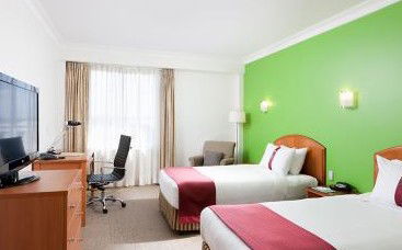 Holiday Inn Darling Harbour - Brisbane 4u 2