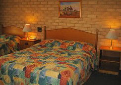 Aalana Motor Inn - Brisbane 4u 4
