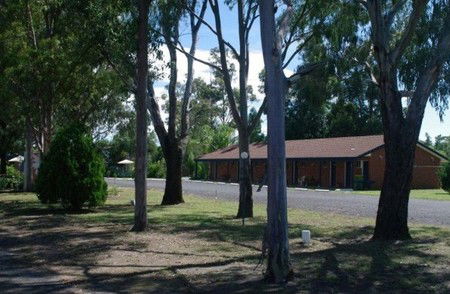 Castlereagh Motor Inn - Tourism Brisbane 0
