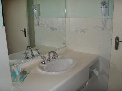 Alpine Gables Motel - Tourism Brisbane 4