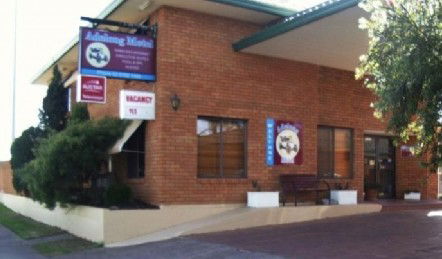 Adelong Motel - Brisbane 4u 0